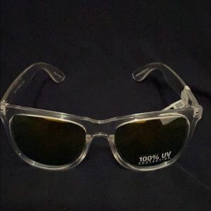 GAME OF THRONES CLEAR SUNGLASSES